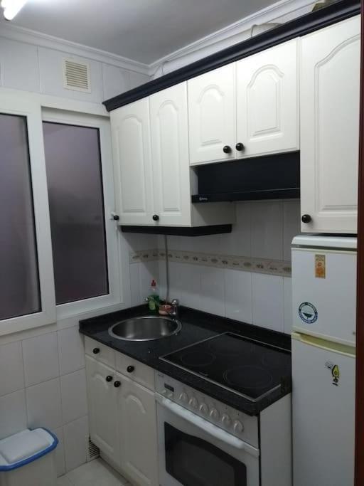 Apartamento Aviles, Centro Ciudad Zewnętrze zdjęcie